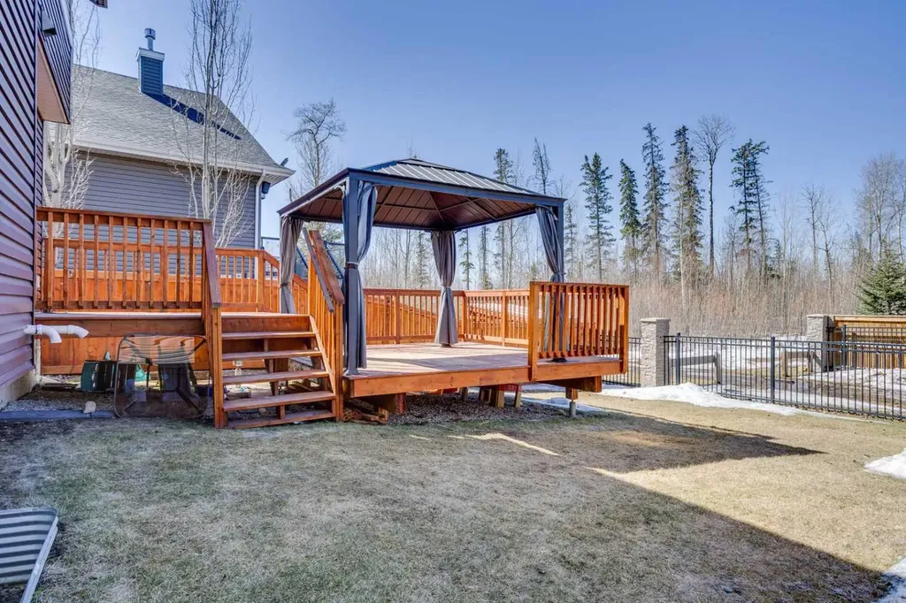 444 Dixon Road Fort Mcmurray AB T9K2Y6