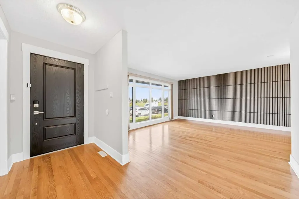 1728 Lake Bonavista Drive SE Calgary AB T2J 3B5