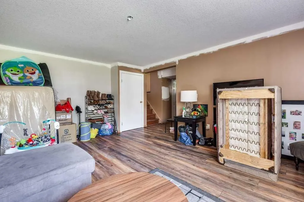 36258 Range Road 275 Rural Red Deer County AB T4S 2L9