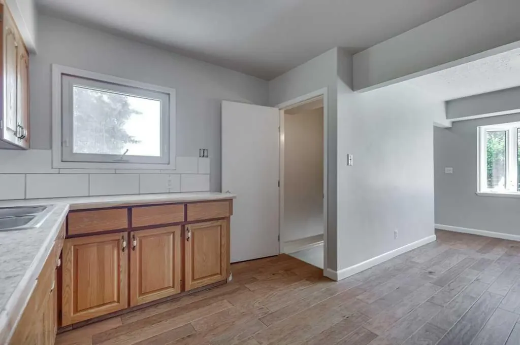 36258 Range Road 275 Rural Red Deer County AB T4S 2L9