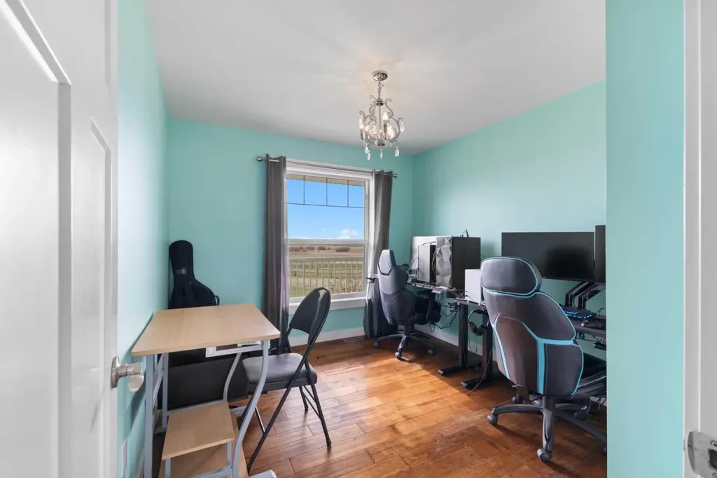 1 -251061 Township Road 431a Rural Ponoka County AB T4J 1R1