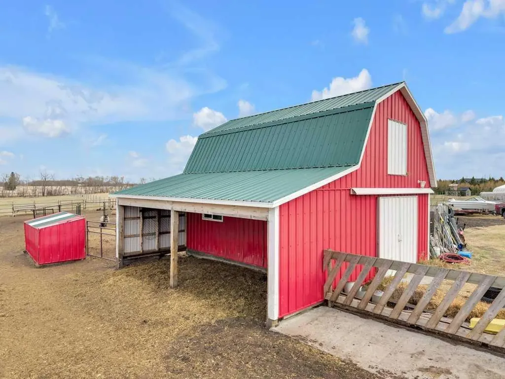 1 -251061 Township Road 431a Rural Ponoka County AB T4J 1R1