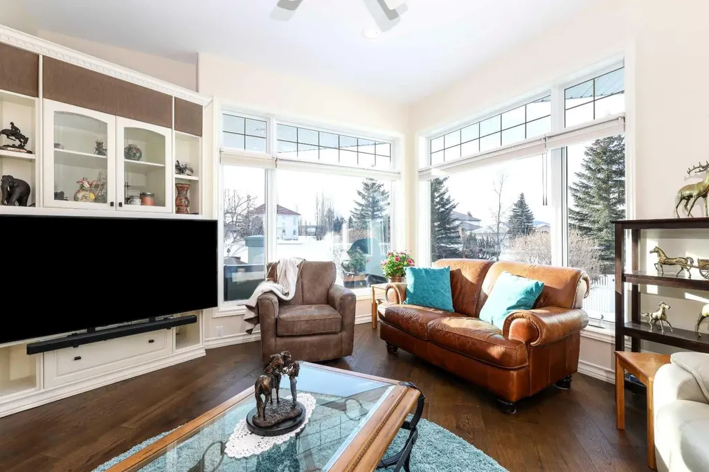 147 Alexander Crescent Red Deer AB T4R2T7