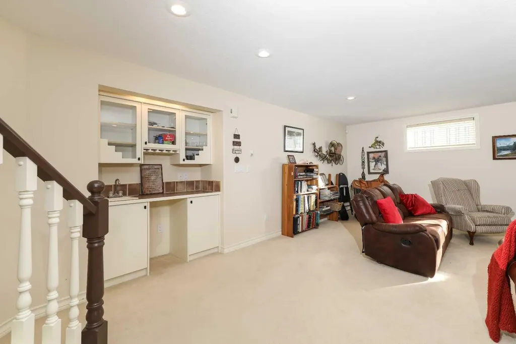 147 Alexander Crescent Red Deer AB T4R2T7