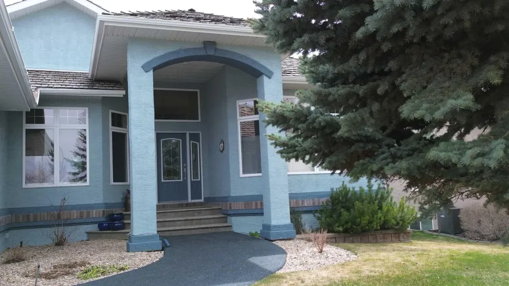 147 Alexander Crescent Red Deer AB T4R2T7