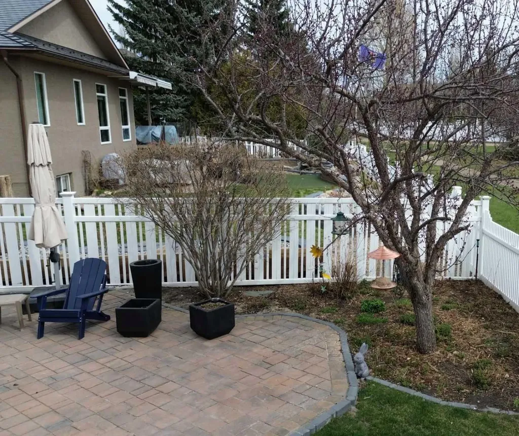 147 Alexander Crescent Red Deer AB T4R2T7