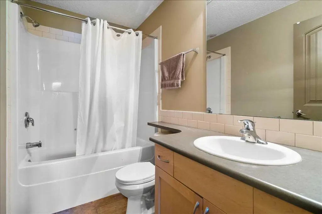 12330 102 Street Grande Prairie AB T8V0N4