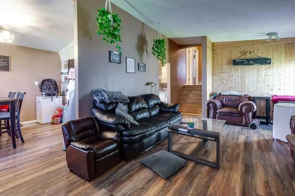 36258 Range Road 275 Rural Red Deer County AB T4S 2L9