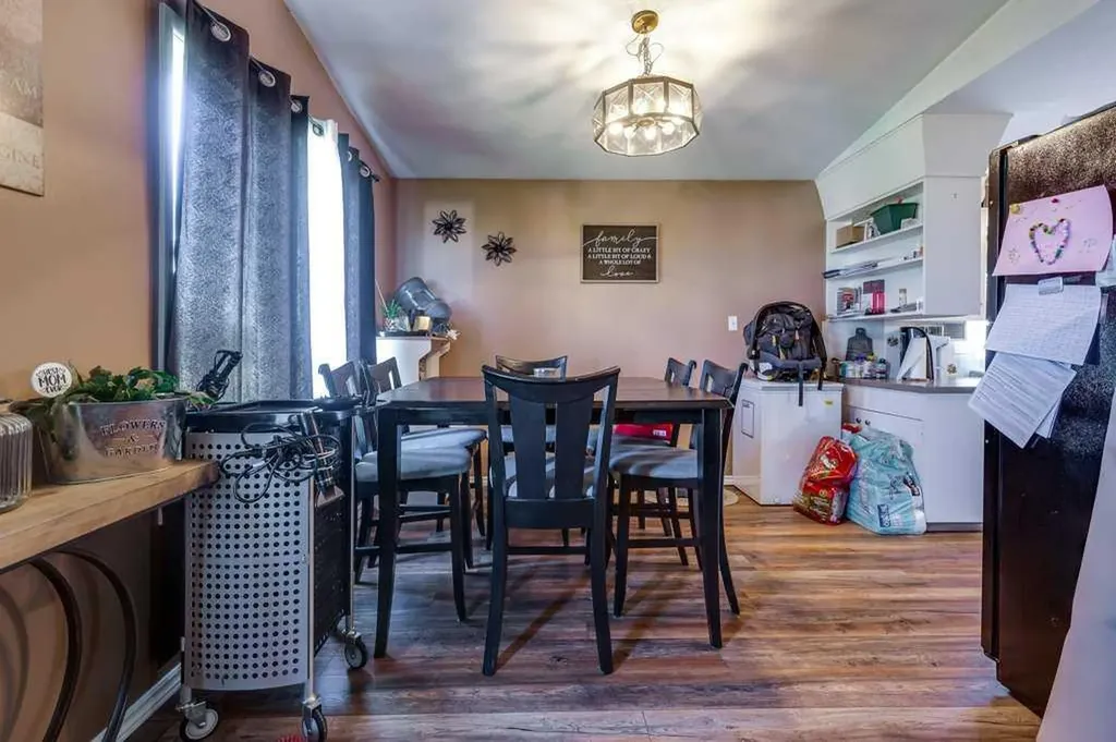 36258 Range Road 275 Rural Red Deer County AB T4S 2L9
