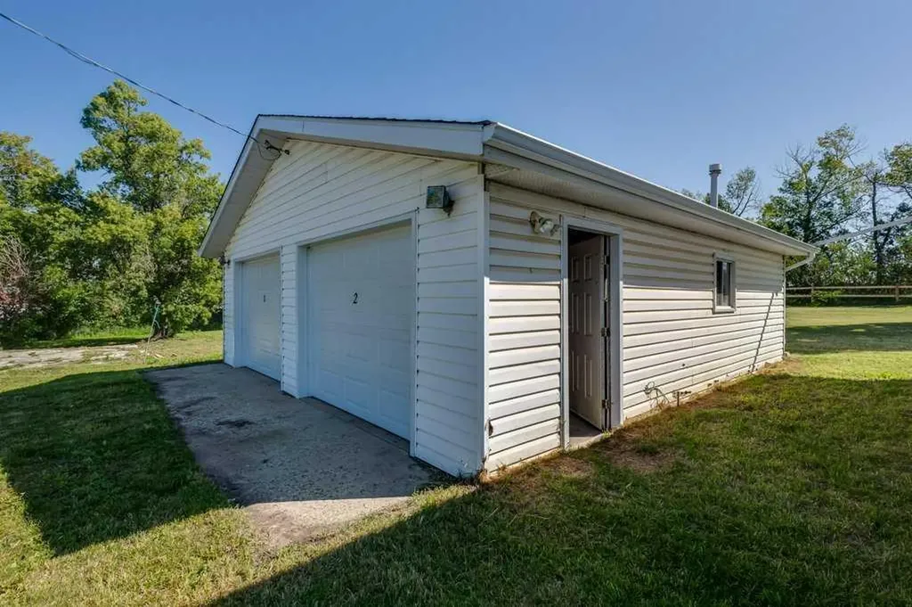 36258 Range Road 275 Rural Red Deer County AB T4S 2L9