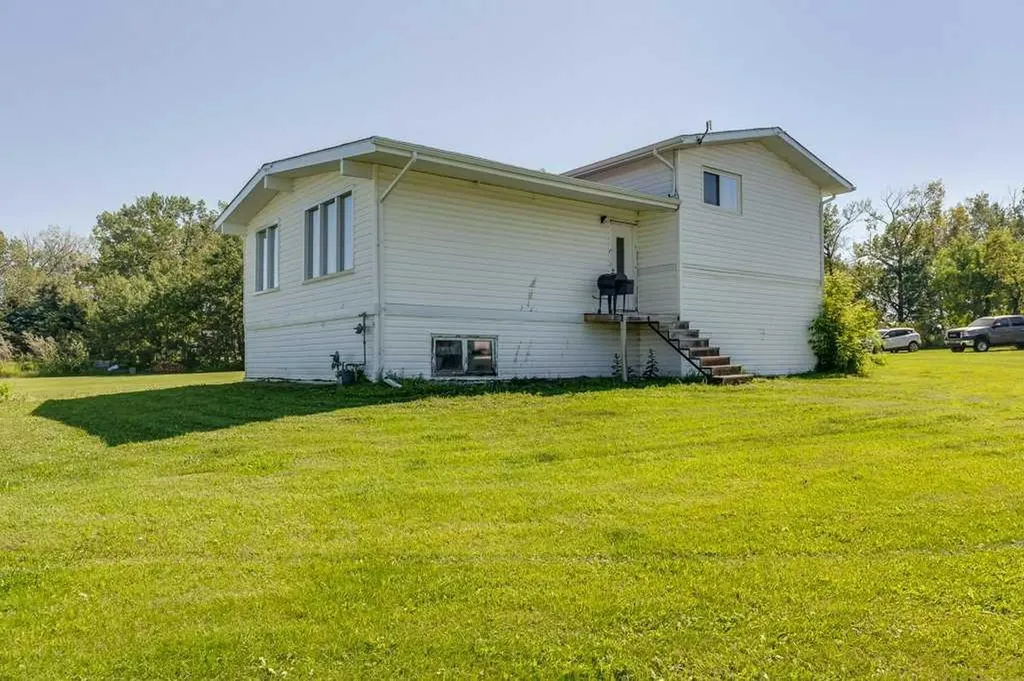 36258 Range Road 275 Rural Red Deer County AB T4S 2L9