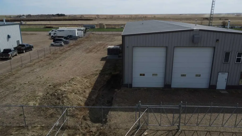 1001 2 Avenue Bassano AB T0J 0B0