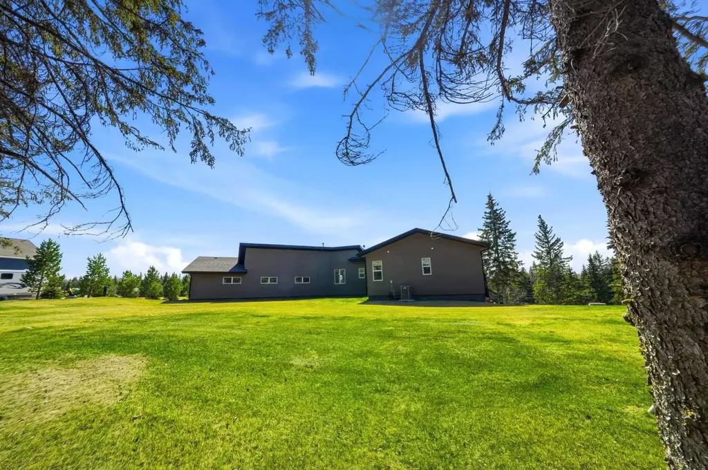 #12 Creek Road Rural Ponoka County AB T4J 1R3
