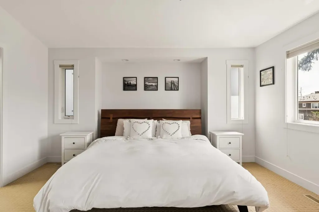 1825 33 Avenue SW Calgary AB T2T 1Z1