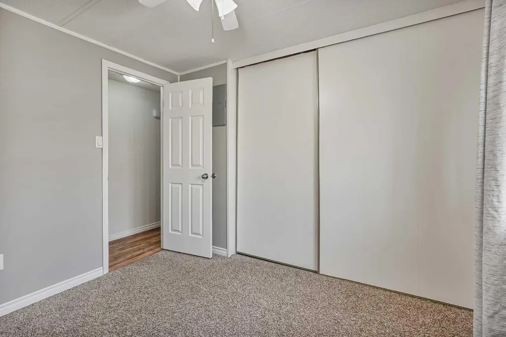 1410 43 Street S Lethbridge AB T1K 3S5