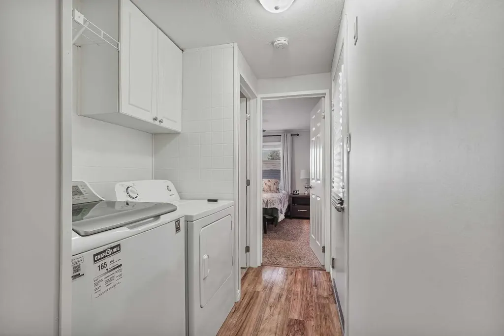 1410 43 Street S Lethbridge AB T1K 3S5