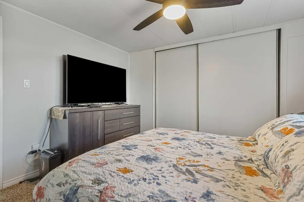 1410 43 Street S Lethbridge AB T1K 3S5