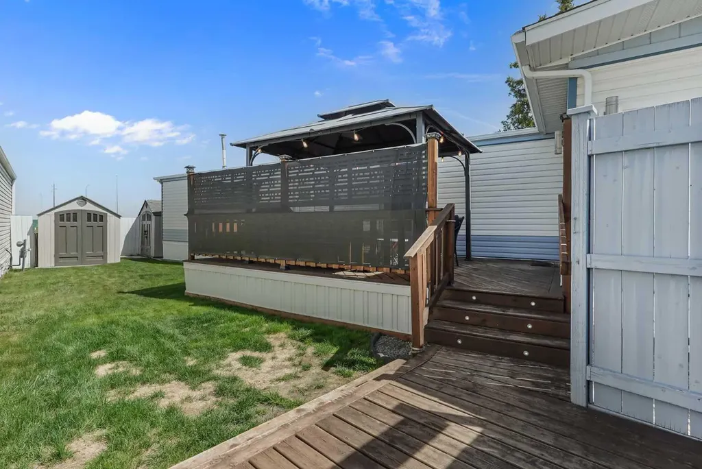 1410 43 Street S Lethbridge AB T1K 3S5