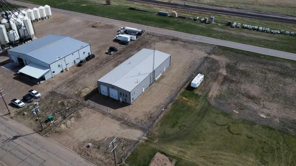 933 2 Avenue Bassano AB T0J 0B0