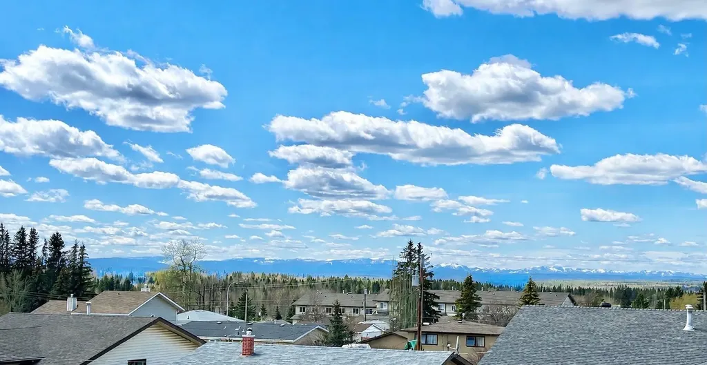 5027 52 Street Rocky Mountain House AB T4T1A7