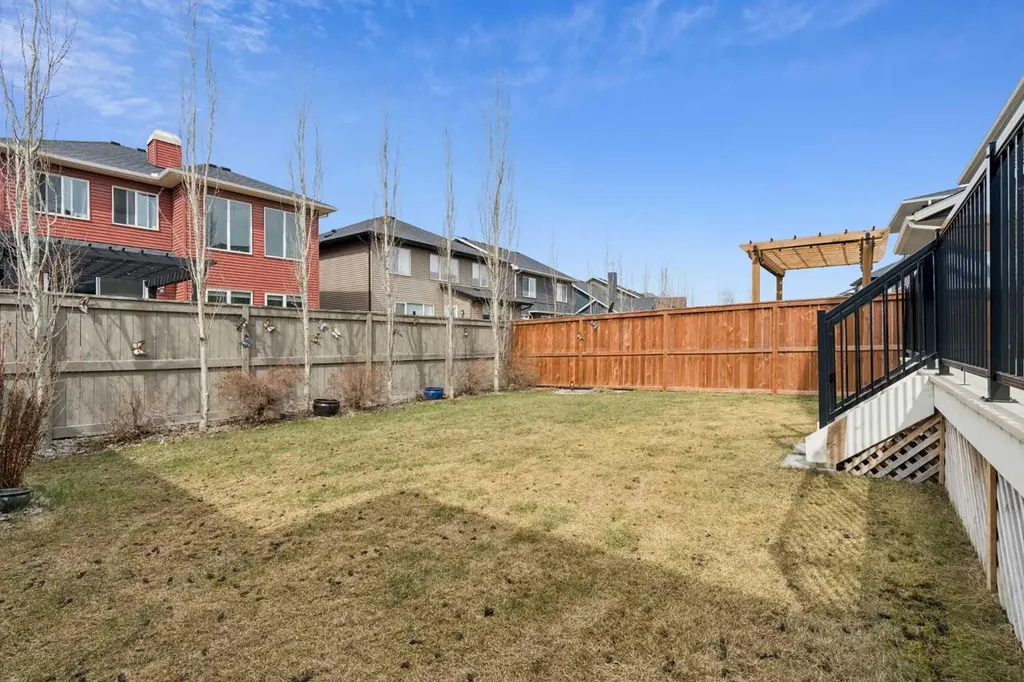 187 Coopersfield Way SW Airdrie AB T4B 4K6