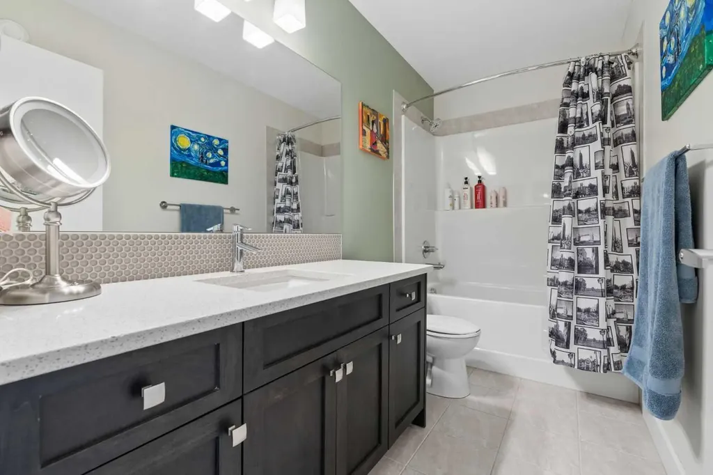 187 Coopersfield Way SW Airdrie AB T4B 4K6