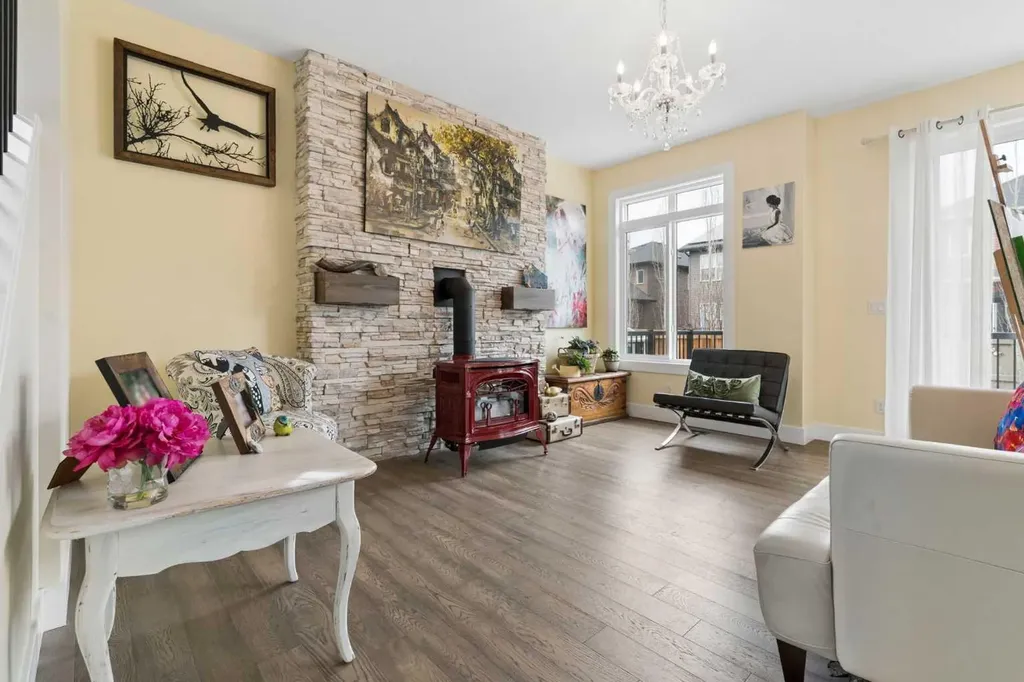 187 Coopersfield Way SW Airdrie AB T4B 4K6