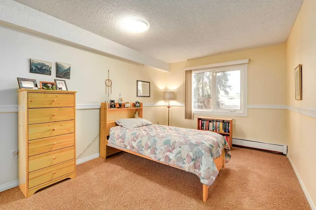 820 89 Avenue SW Calgary AB T2V 4N9