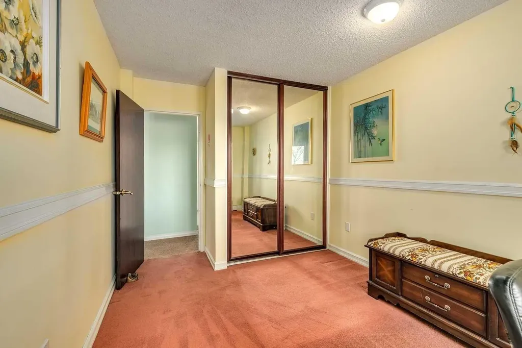 820 89 Avenue SW Calgary AB T2V 4N9