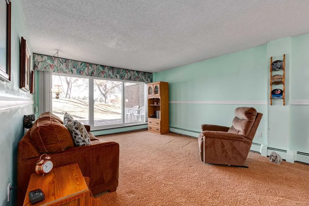 820 89 Avenue SW Calgary AB T2V 4N9