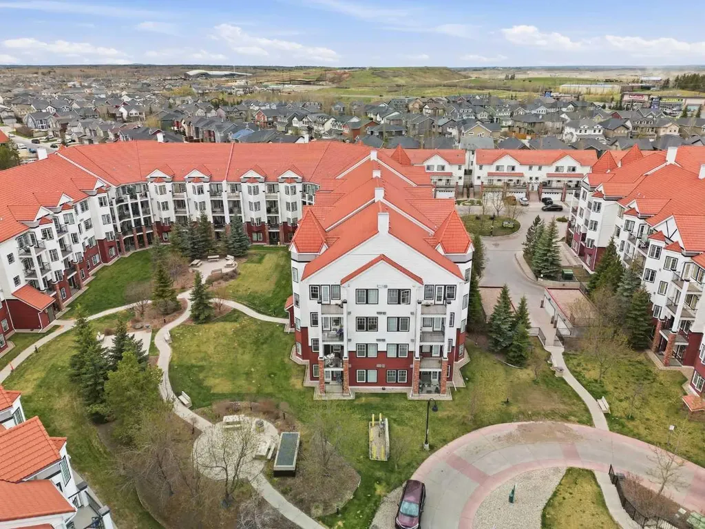 70 Royal Oak Plaza NW Calgary AB T3G0C6