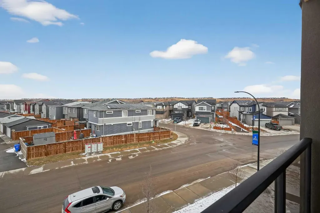 55 Wolf Hollow Crescent SE Calgary AB T2X5K9