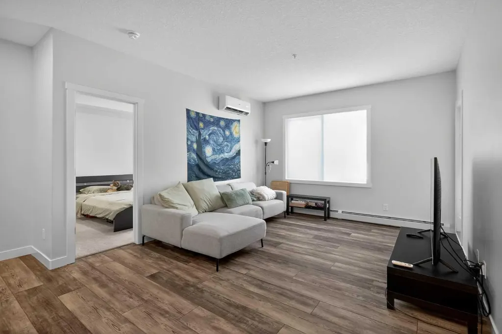 55 Wolf Hollow Crescent SE Calgary AB T2X5K9
