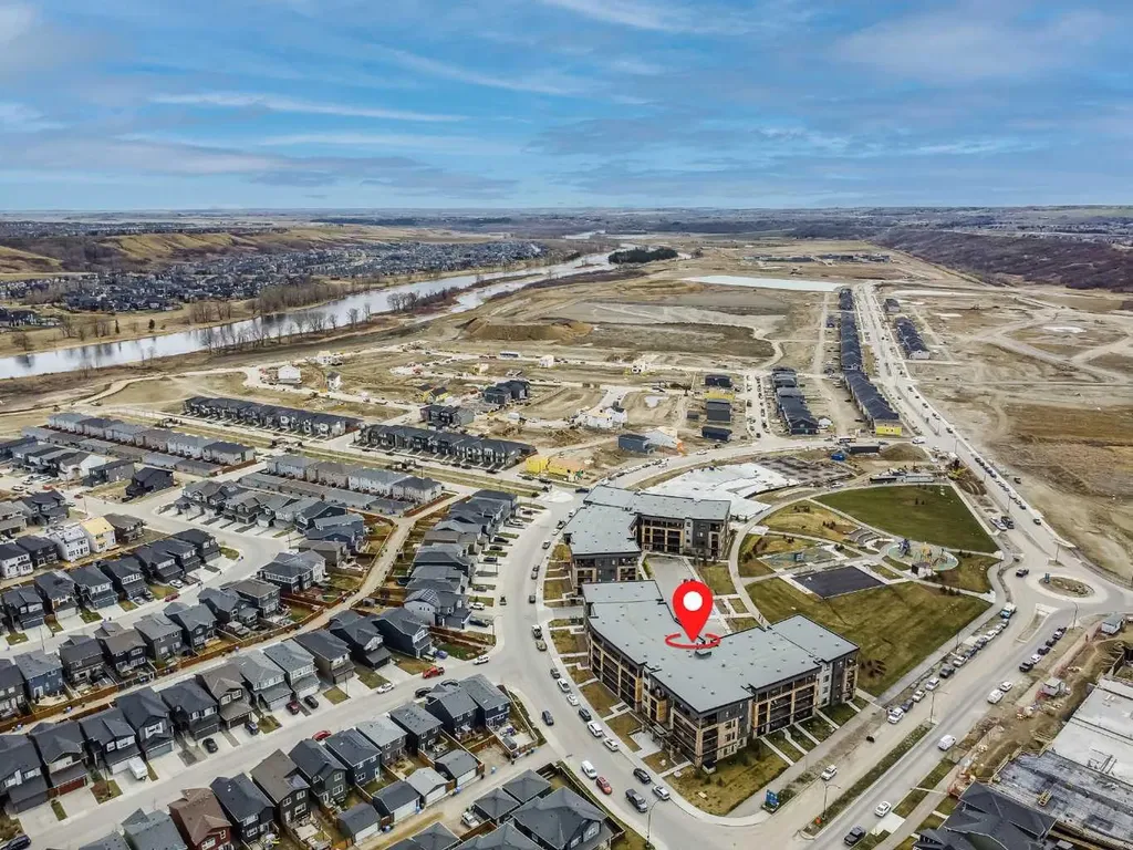 55 Wolf Hollow Crescent SE Calgary AB T2X5K9