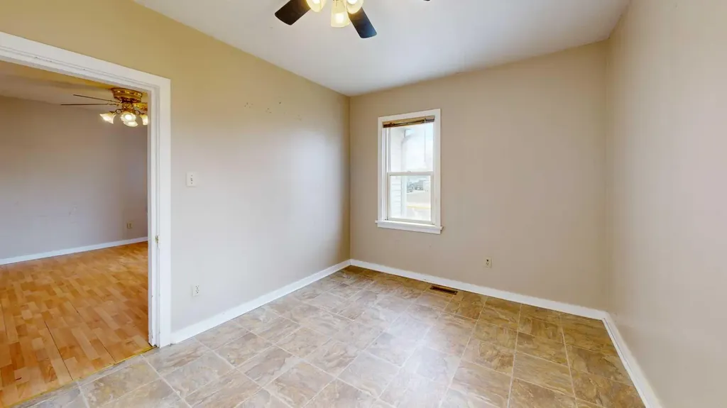 4903 53 Avenue Whitecourt AB T7S 1A2