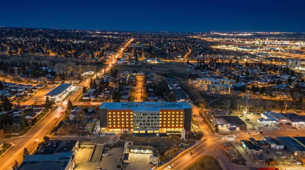 121 42 Avenue NE Calgary AB T2E3B1