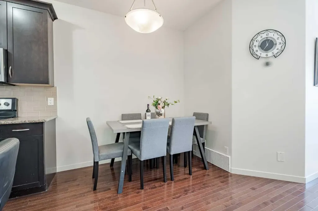 29 Evansridge Circle NW Calgary AB T3P 0H9