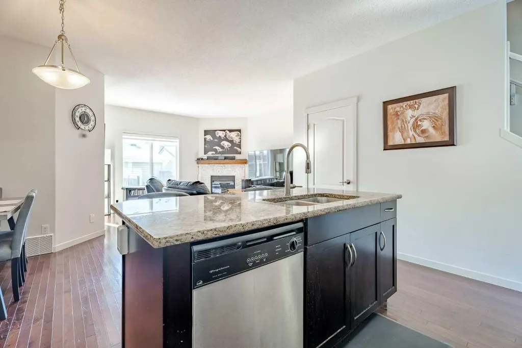 29 Evansridge Circle NW Calgary AB T3P 0H9