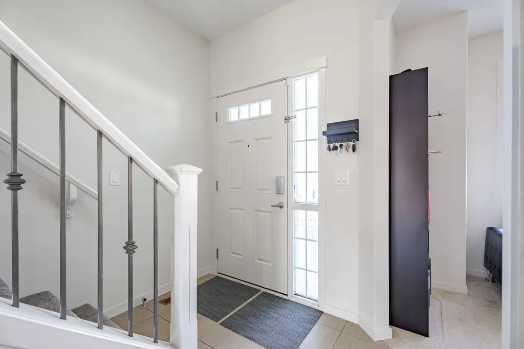 29 Evansridge Circle NW Calgary AB T3P 0H9