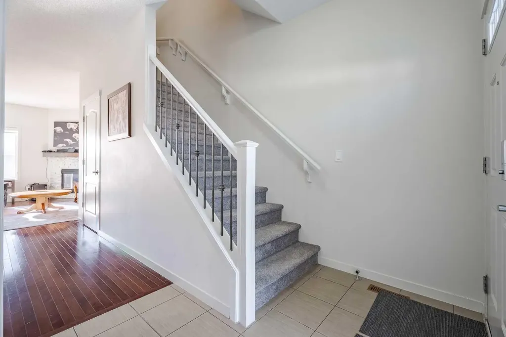 29 Evansridge Circle NW Calgary AB T3P 0H9