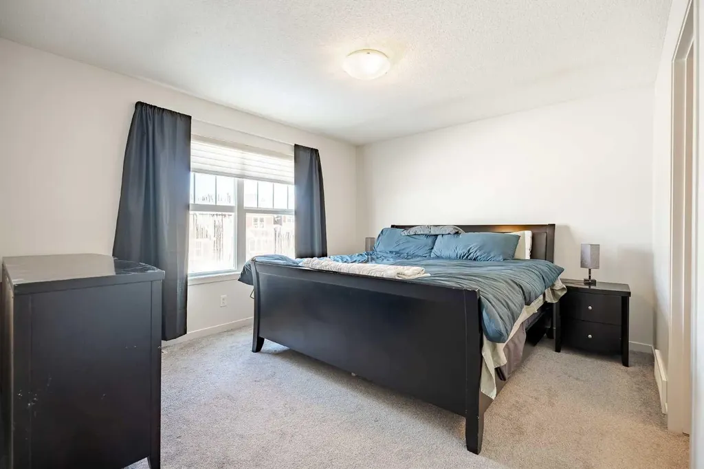 29 Evansridge Circle NW Calgary AB T3P 0H9