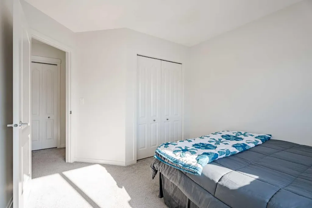 29 Evansridge Circle NW Calgary AB T3P 0H9