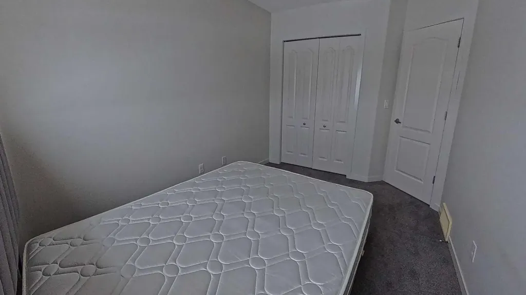 29 Evansridge Circle NW Calgary AB T3P 0H9