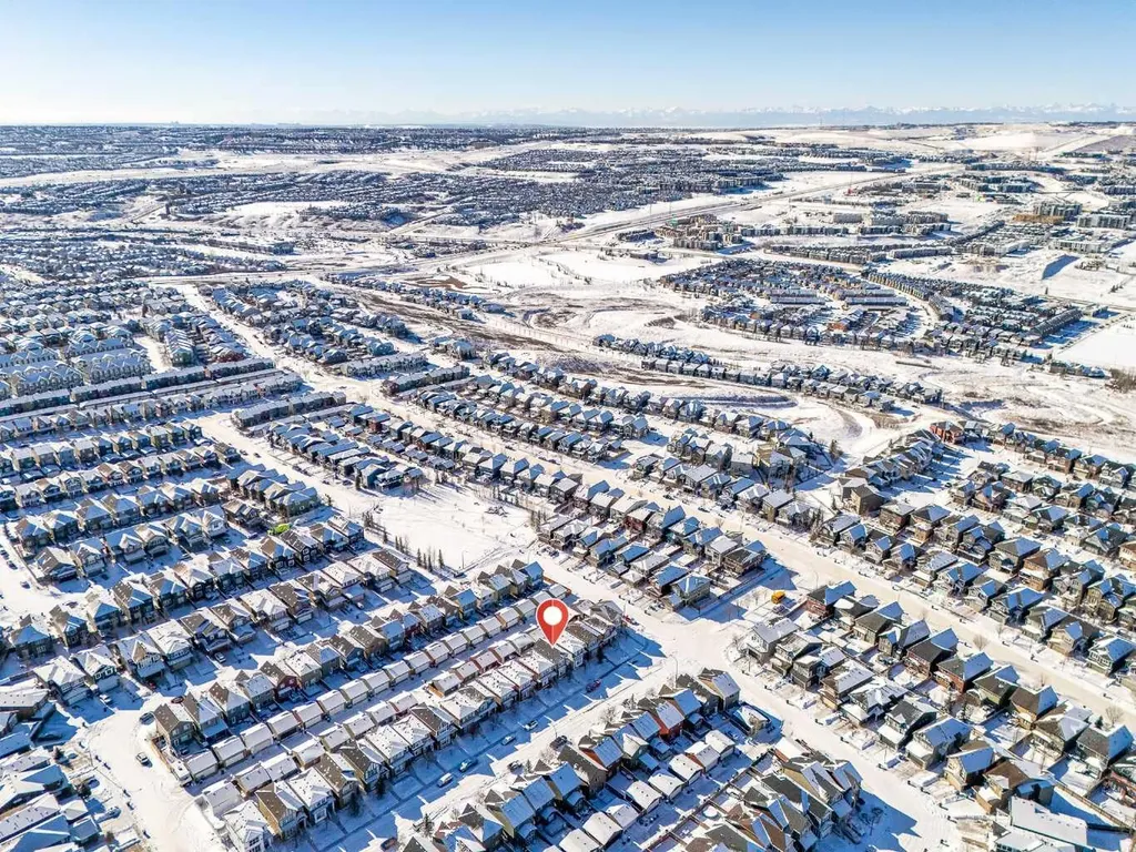 29 Evansridge Circle NW Calgary AB T3P 0H9
