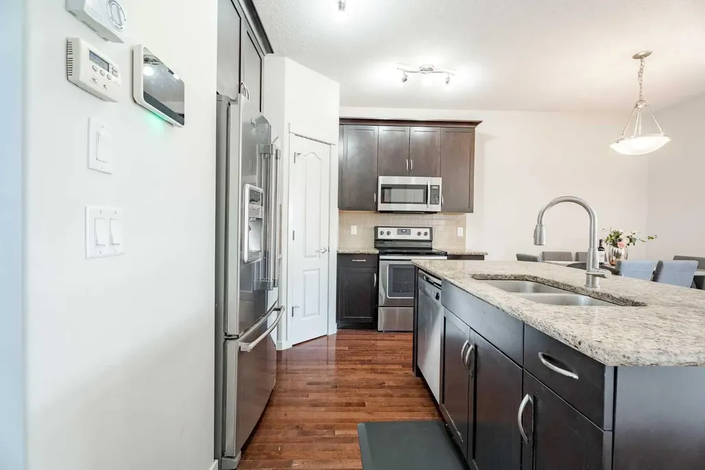 29 Evansridge Circle NW Calgary AB T3P 0H9