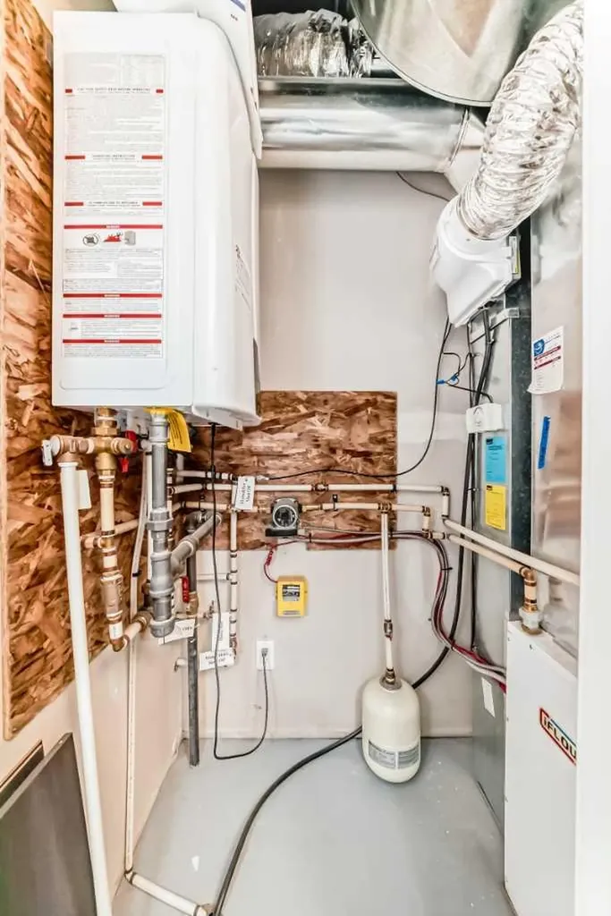 245 Redstone Walk NE Calgary AB T3N 1M6