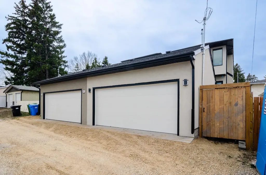 2026 36 Street SW Calgary AB T3E 2Z1