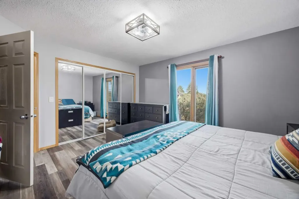14 Windsor Crescent Penhold AB T0M1R0