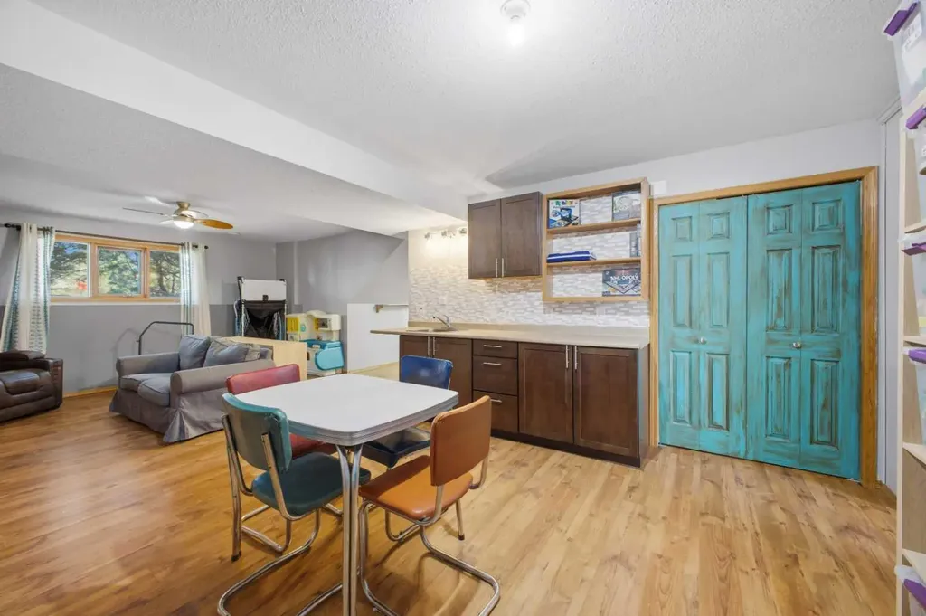 14 Windsor Crescent Penhold AB T0M1R0