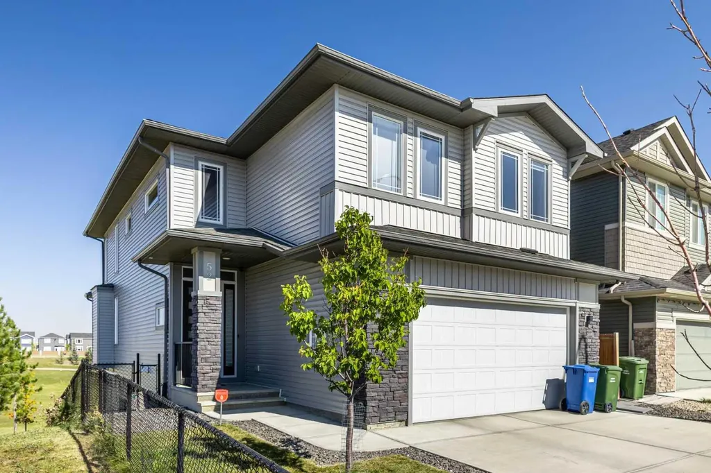 52 Evansfield Manor NW Calgary AB T3P 1J9